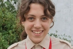 Maitena era una integrante activa del grupo scout Sagrado Corazón de Jesús en Merlo. Sus compañeros la describen como una joven alegre, sociable y amante de los desafíos.