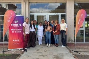 La propuesta está destinada a varones y mujeres de entre 25 y 75 años, y se lleva adelante a través de la Agencia de Control del Cáncer, junto a los centros de atención primaria de la salud.