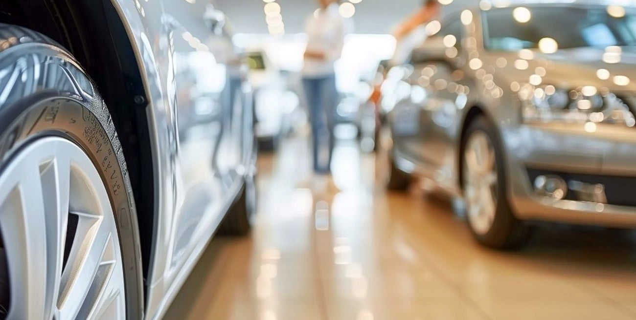 Autos sin aumentos y con rebajas: qué marcas bajaron precios y cómo quedó el mercado en abril
