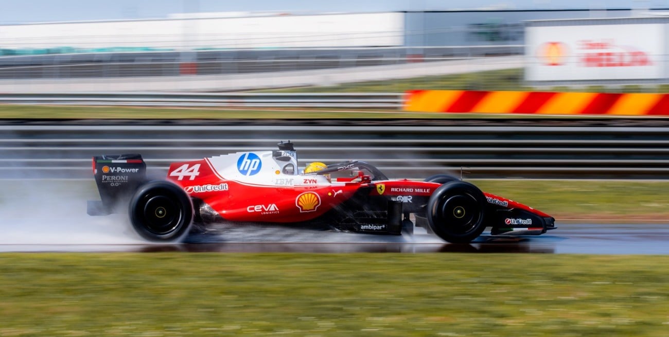 Hamilton cerró con Ferrari en Fiorano las pruebas de lluvia de Pirelli
