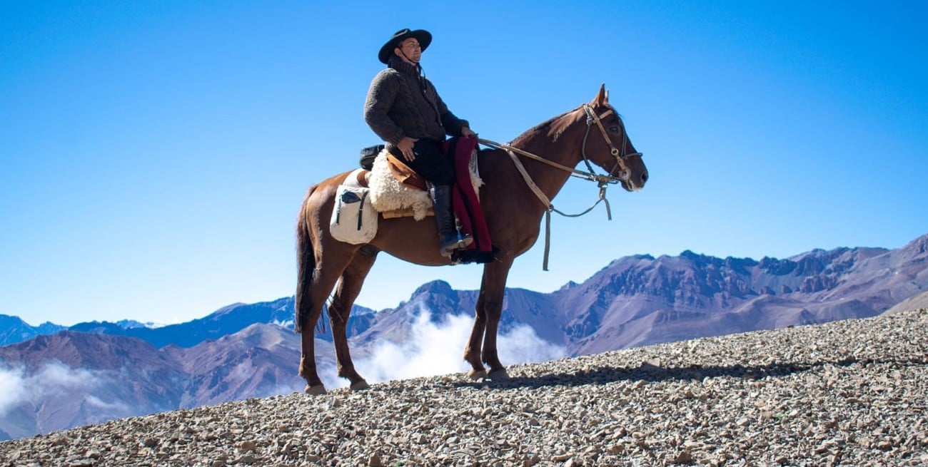El cruce de los Andes a caballo, como San Martín hace más de doscientos años