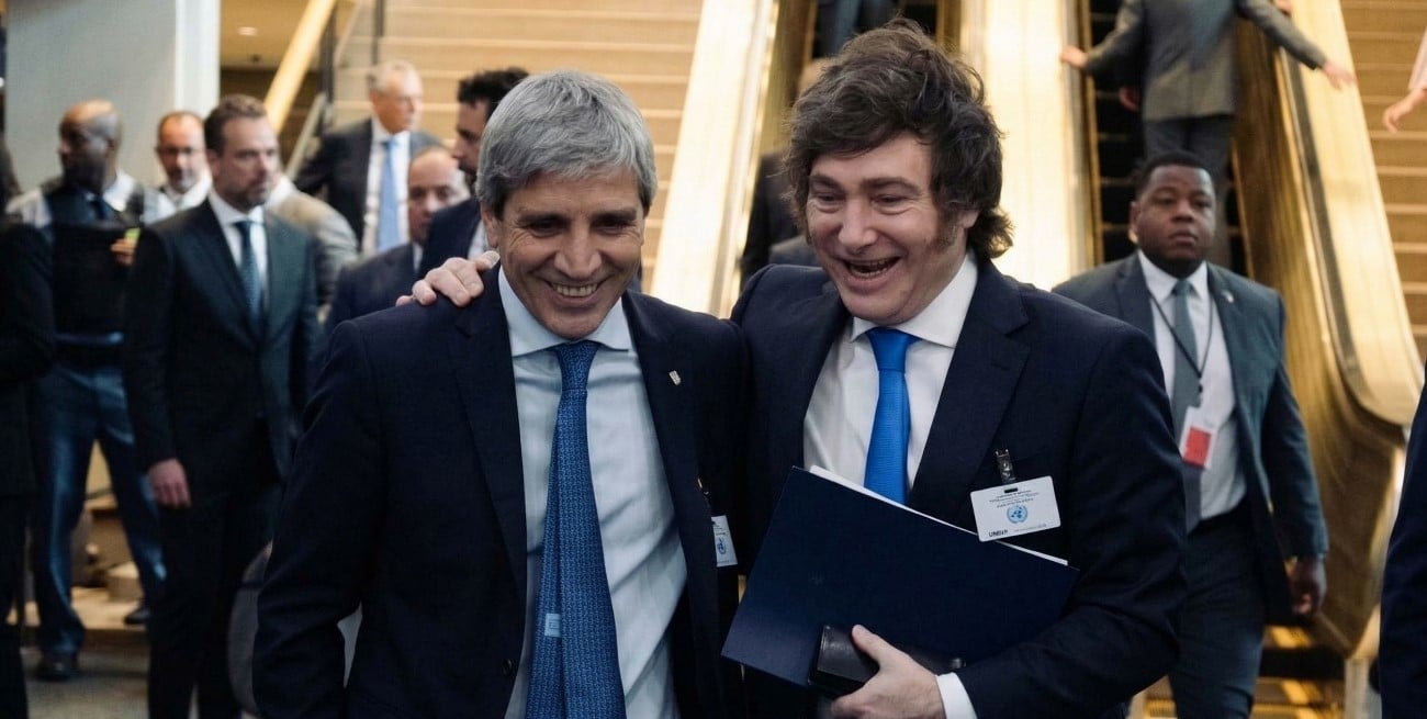 El mileísmo enfrenta varias batallas en tribunales y sale a explicar las turbulencias económicas


