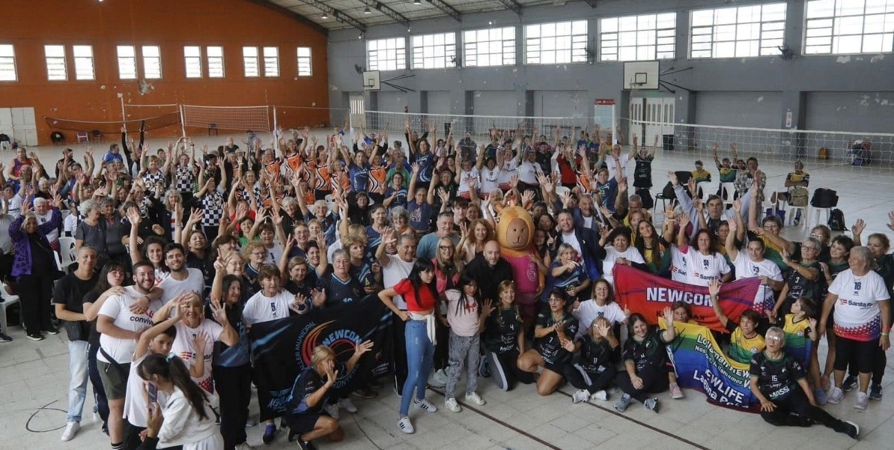 La Esquina fue encendida a puro Newcom para personas mayores