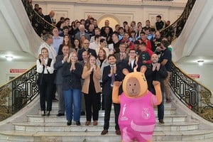 irigentes y representantes de clubes participaron del acto junto a funcionarios provinciales