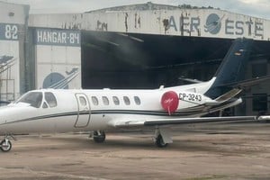 El avión  matrícula CP-3243 de Bolivia