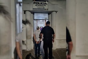 El violento hombre fue trasladado a sede policial. Foto: Gentileza