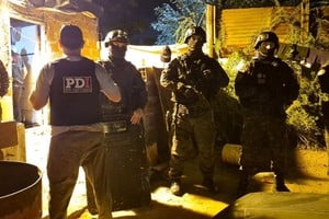 Detención en Sauce Viejo de un joven buscado por homicidio. Foto: Gentileza