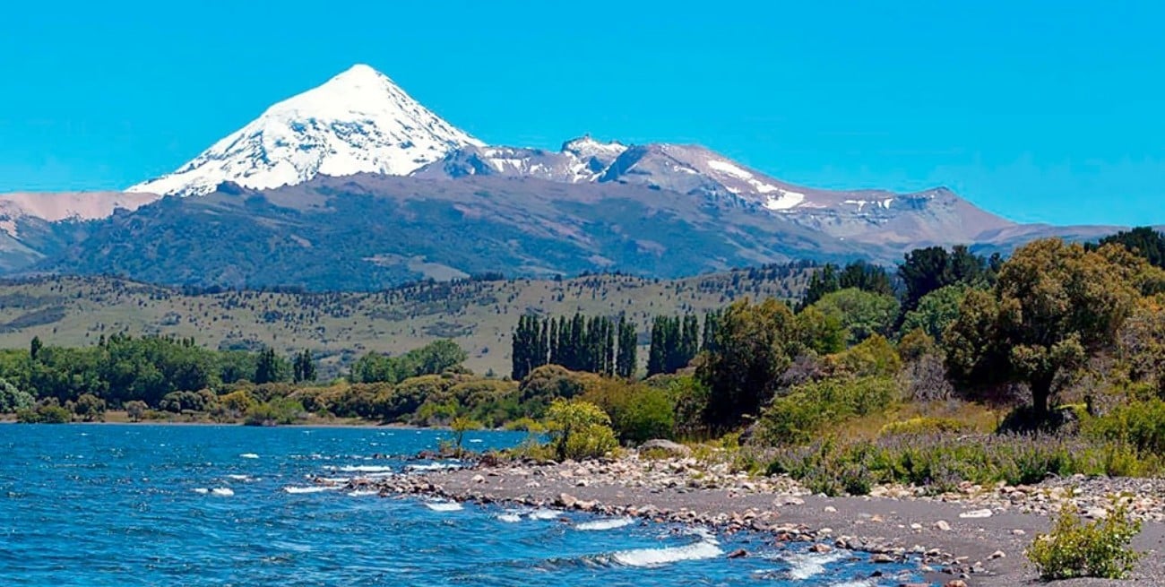Rescataron a una mujer tras una caída mientras hacía trekking en el Parque Nacional Lanín
