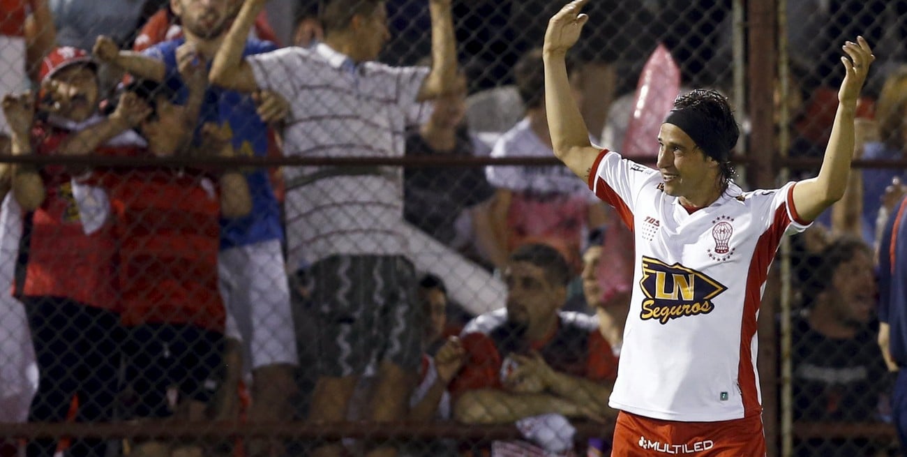 Toranzo inicia su camino como DT en la Primera Nacional y Ferro apuesta por Sara