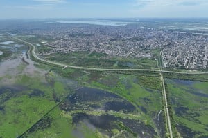 Defensa del oeste. Se ve cómo bordea y protege la ciudad, junto a la circunvalación.  Fernando Nicola
