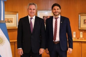 Pullaro presentó un informe técnico ante Cancillería para defender el biodiésel santafesino. 