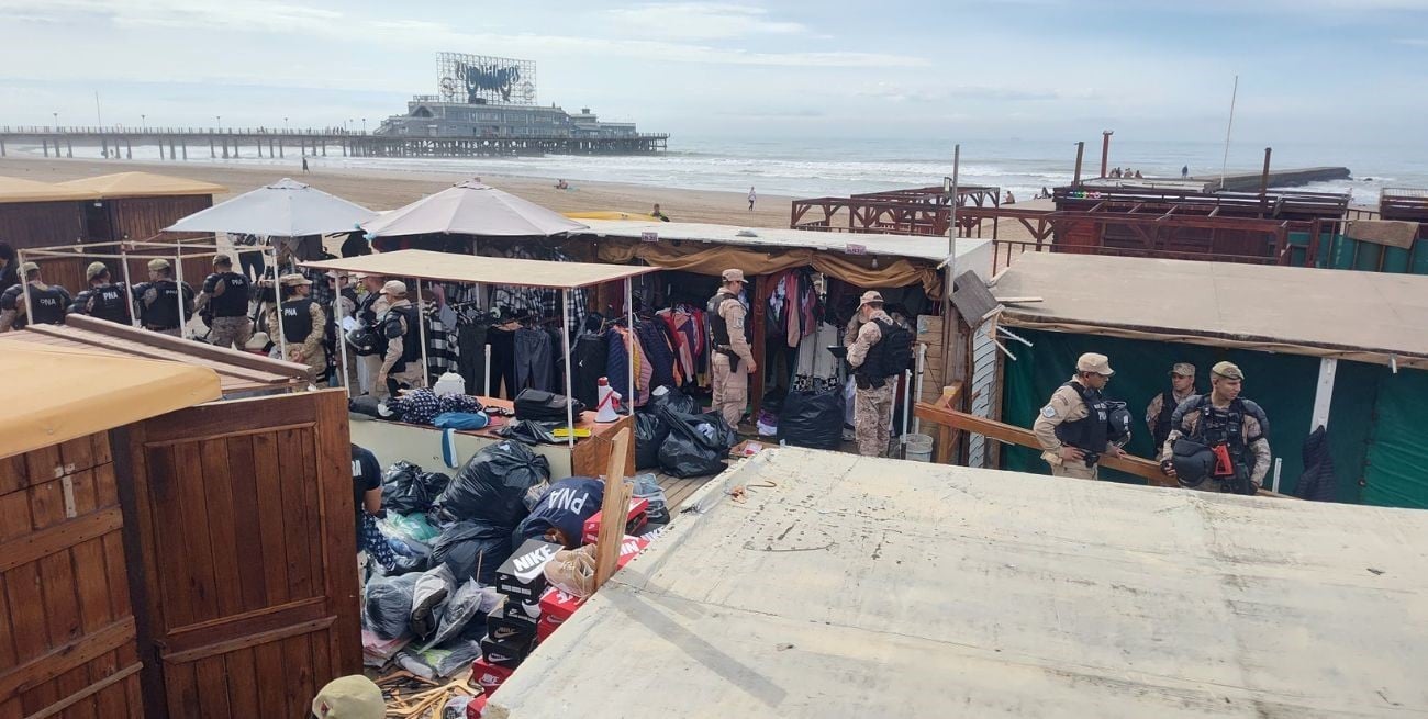Mar del Plata: allanaron "La Saladita de la Bristol", secuestraron mercadería y demolieron los puestos