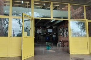 La vuelta a clases: alumnos y docentes regresaron a la escuela 40 de San Cristóbal