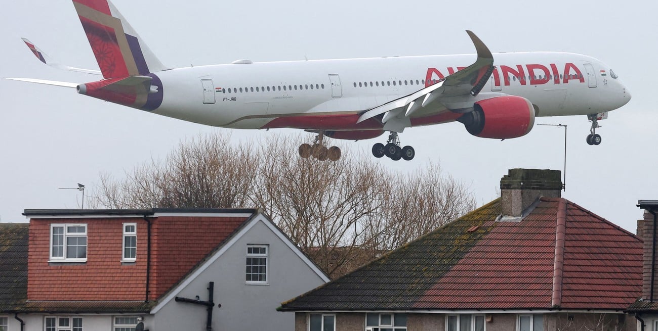 Advierten que a las aerolíneas en Europa les queda combustible para solo seis semanas