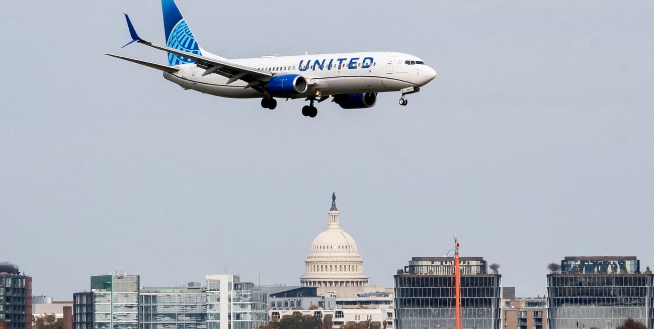 "Sean profesionales": el reto a un grupo de pilotos que maulló por radio