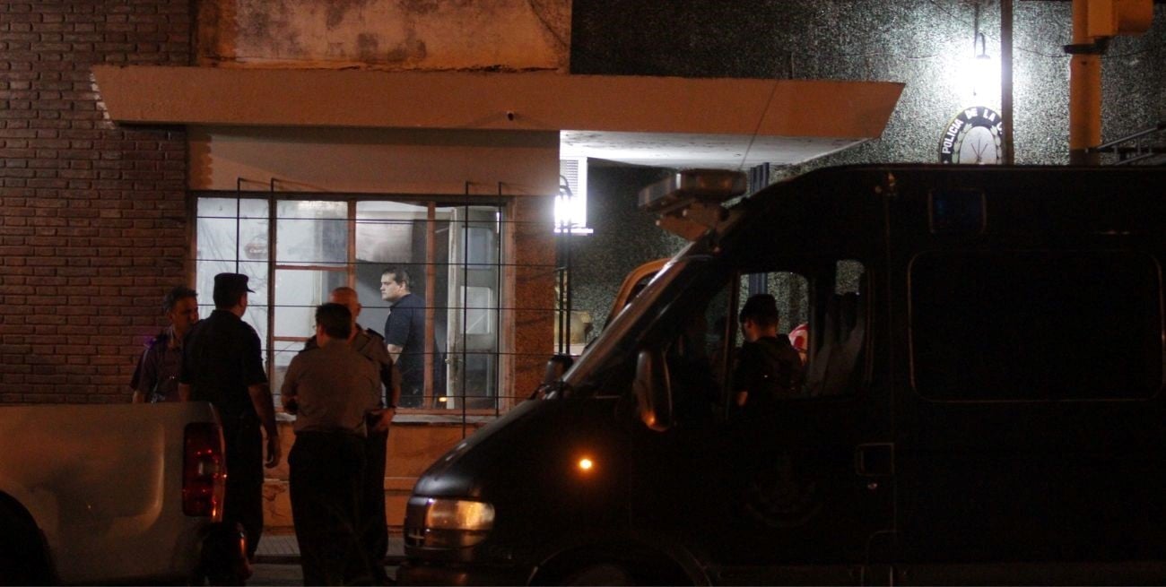 Una pelea entre presos de la Comisaría 9a terminó con uno de ellos en el hospital