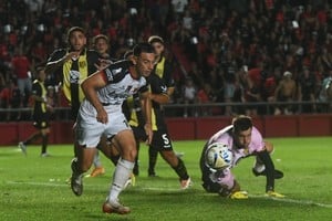 Lucas Cano tendrá otra vez la chance de ser titular desde el arranque. Falta saber si se volcará por derecha, ocupando el espacio que dejará libre Marcioni por su lesión.