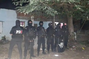 Gran despliegue de la PDI y fuerzas especiales.