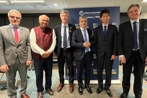 Caputo cerró su gira por Estados Unidos con nuevos acuerdos para refinanciar la deuda a tasas bajas