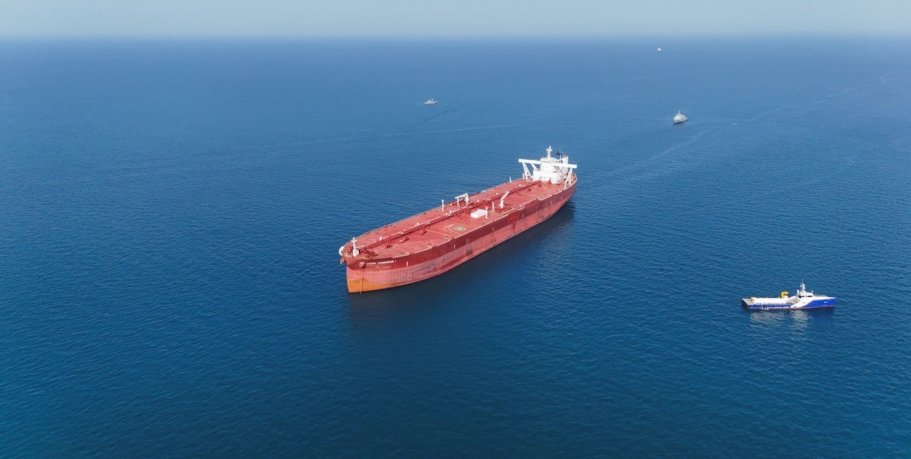 Irán vuelve a cerrar el estrecho de Ormuz y desafía a Estados Unidos