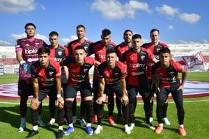 Palabra de capitán Lértora: “Estoy caliente, enojado, jugamos mal pero no hay que volverse locos”