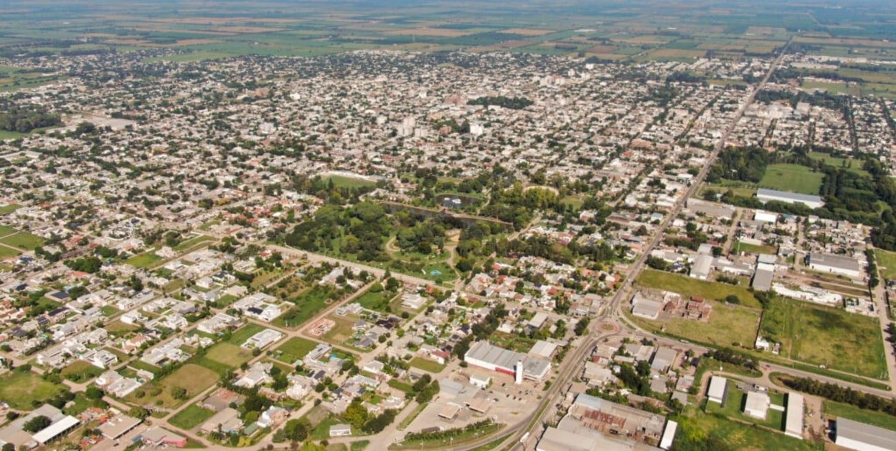 Investigan al encargado de un tradicional bar de Esperanza por el desvío de 20 millones de pesos