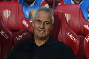 Leo Madelón no quiere dejar detalle librado al azar y verá en la misma cancha el desempeño de Vélez, su próximo rival en un partido que será casi definitorio en Liniers, el lunes 27