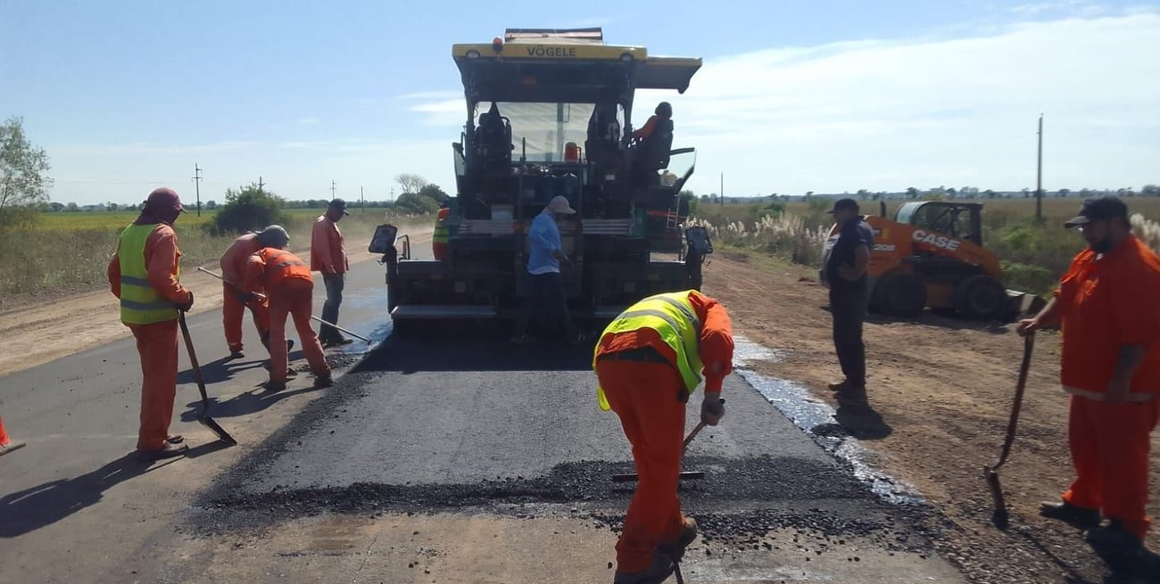 Avanza la repavimentación de la Ruta 6, en el tramo entre Gessler y Ruta 10