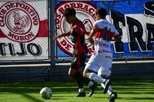 Ignacio Lago salió reemplazado en el segundo tiempo del partido con Deportivo Morón por un golpe en la rodilla, pero se recuperará en los días que faltan para el encuentro con Godoy Cruz.