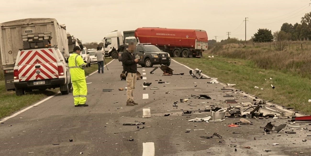 Un camionero de Venado Tuerto protagonizó un grave accidente en la Ruta 14