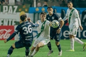 Banfield vs Independiente Rivadavia. Foto: @CAB_oficial