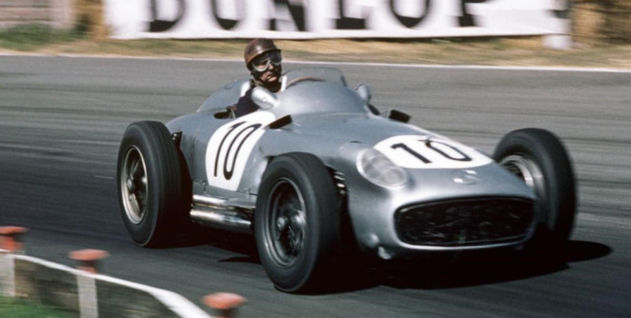 A 115 años de su nacimiento, Fangio sigue siendo un gran símbolo del automovilismo
