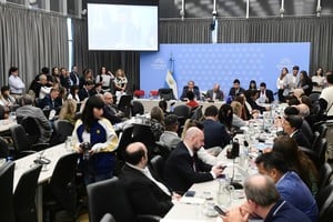 La iniciativa propone la derogación de más de 70 normas consideradas obsoletas y mantiene la credencial de libre circulación para legisladores. Foto: HCDN.