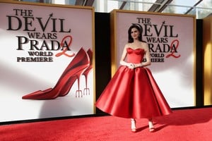 Anne Hathaway deslumbró en la premiere de “El diablo viste a la moda 2”. Crédito: Reuters.
