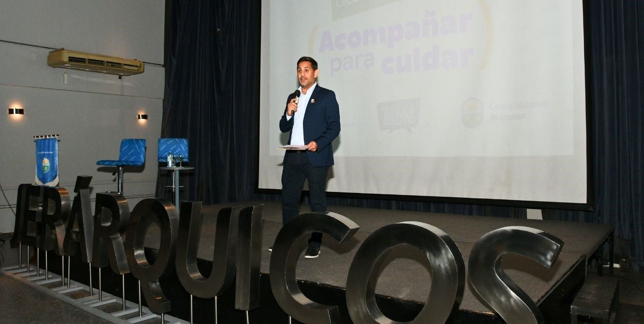 "Acompañar para cuidar": Jerárquicos impulsa un frente común contra el bullying y el ciberbullying