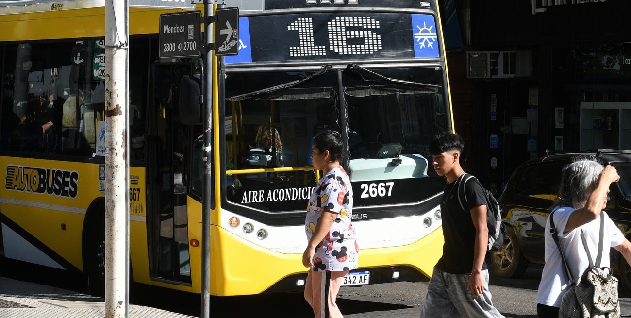 Colectivos en Santa Fe: el Municipio admite ajustes en frecuencias y analiza cómo evitar un fuerte aumento del boleto
