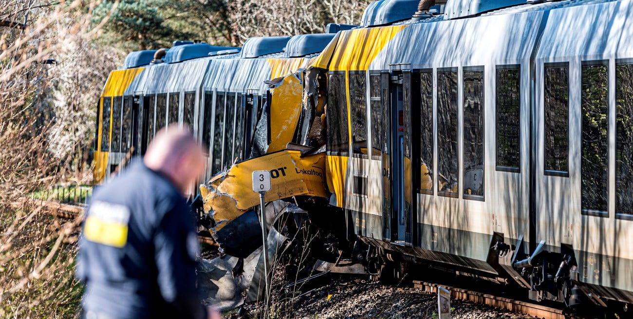 Choque de trenes en Dinamarca dejó 17 heridos y cinco en estado crítico
