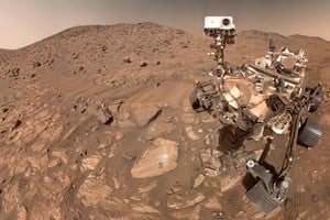 Un descubrimiento sin precedentes en Marte revela depósitos metálicos que podrían reescribir la historia del planeta y su potencial para albergar vida.