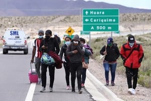 Chile busca combatir la migración irregular a través de la frontera con Bolivia.