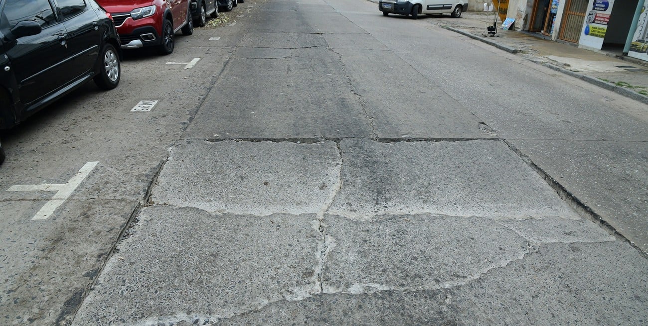 Volvieron los baches en la zona de la Terminal de Ómnibus de Santa Fe