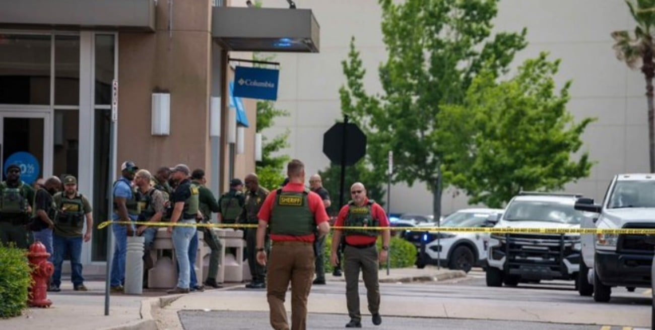 Un tiroteo en un centro comercial de Louisiana deja un muerto y cinco heridos