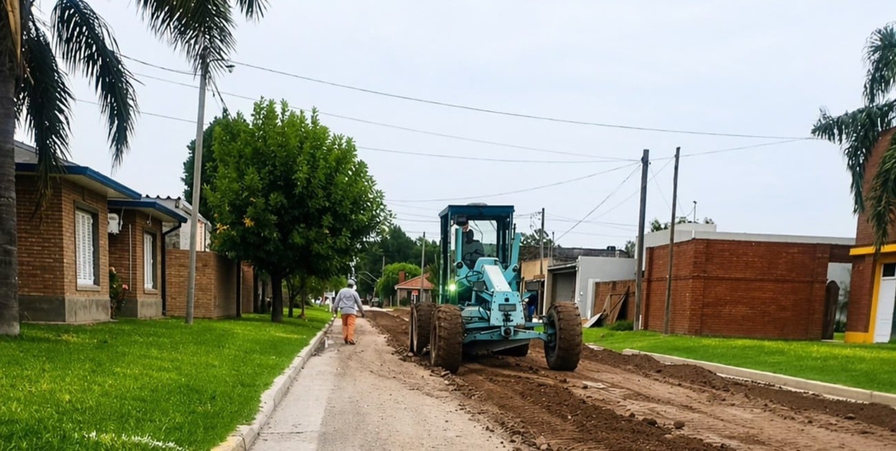 Nueva obra de pavimento mejora la conectividad urbana en San Carlos Sud