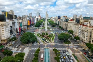 El turismo interno mostró menor intensidad con predominio de escapadas cortas y gasto más moderado.