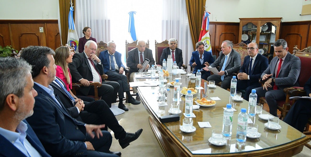 Agenda parlamentaria de Unidos: entre la necesidad de caja y los desafíos judiciales