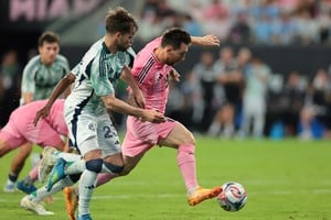 La bronca de Messi tras el 1-1 de Inter Miami: discusión con el árbitro y salida caliente. Foto: Reuters