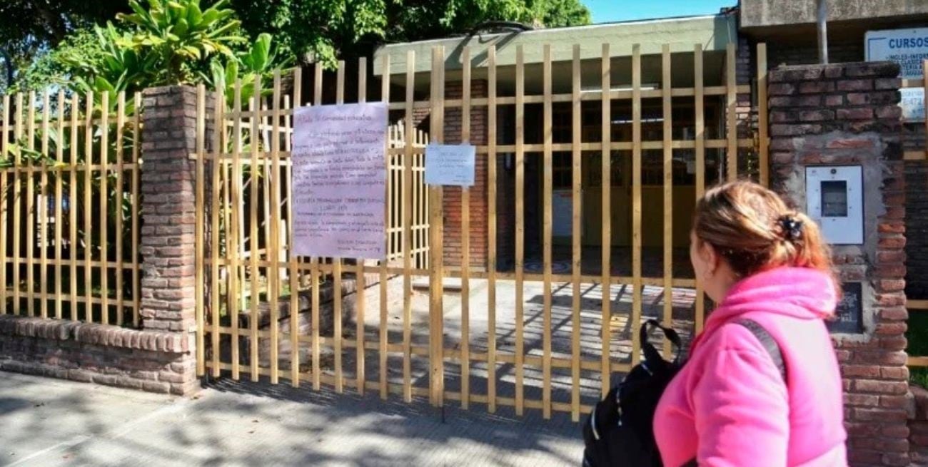 Rosario: murió una nena de 6 años tras accidentarse en el recreo de su escuela y su familia denuncia negligencia