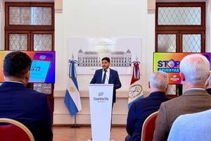 La aplicación fue presentada en Casa de Gobierno y ya está disponible para Android e iOS.
