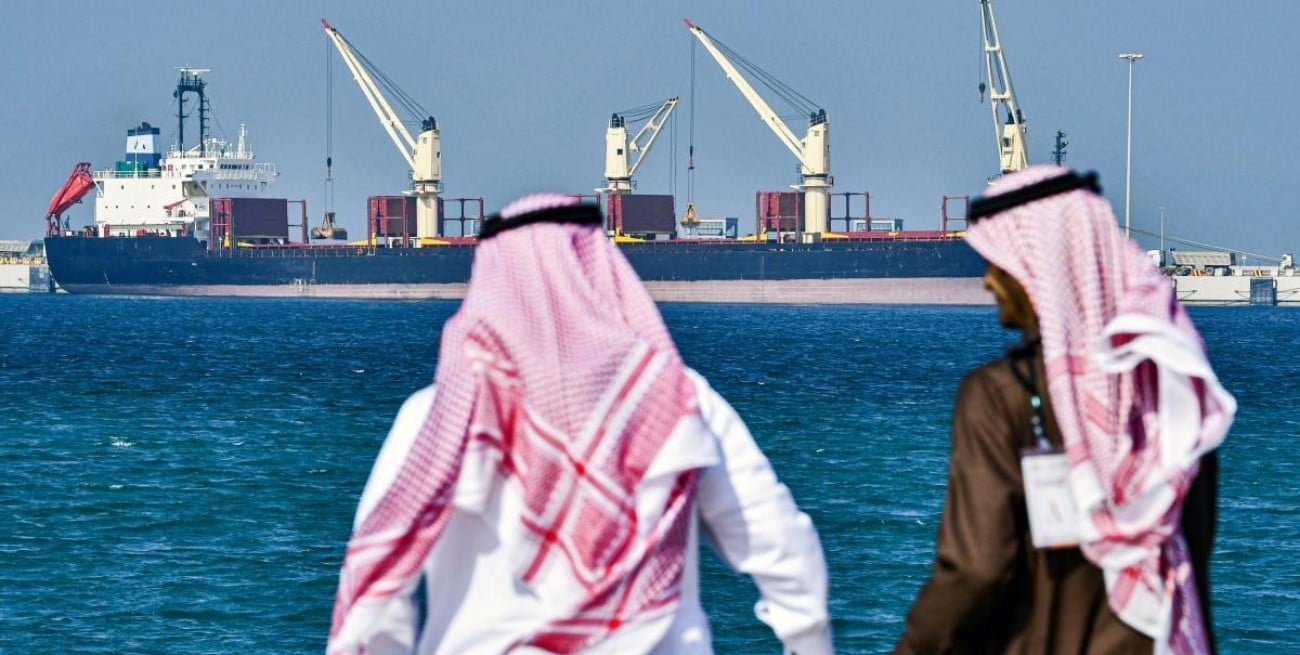 Emiratos Árabes Unidos anuncia su salida de la OPEP en plena crisis energética global