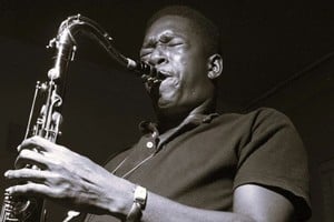 Para el historiador musical Ashley Kahn, estas grabaciones “ofrecían una visión excepcional de la mente del genio creativo que fue Coltrane en su apogeo”. Foto: Noticias Argentinas
