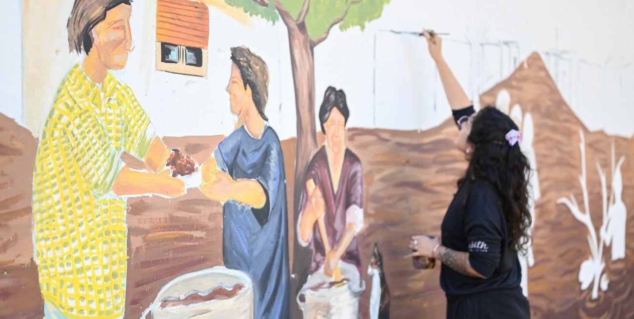 Villa Gobernador Gálvez recuerda la inundación de 1986 con un mural y relatos de memoria